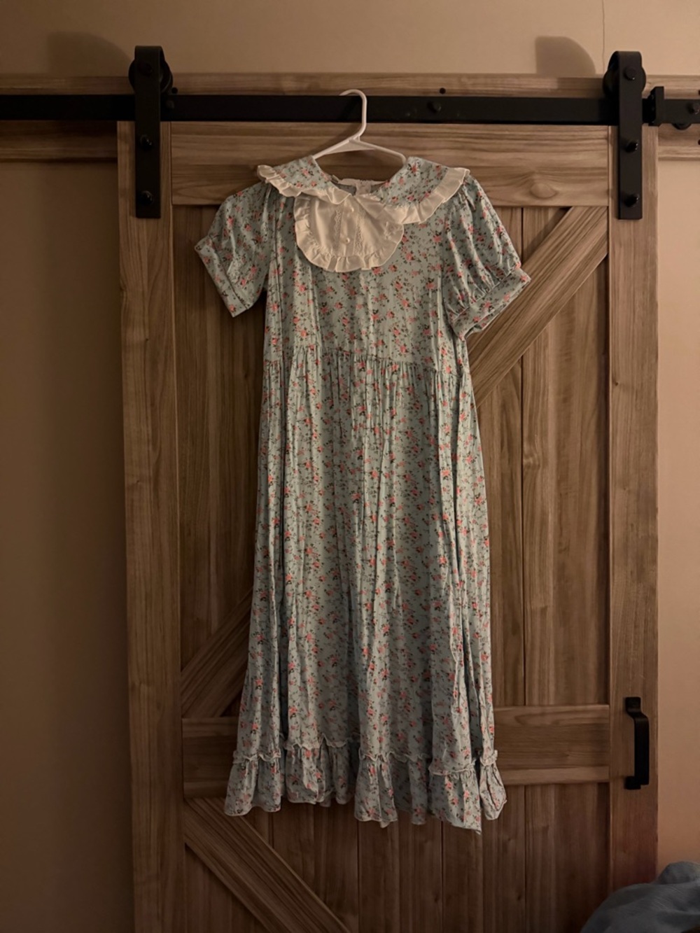 Girls' Colonial Floral Blue Dress with White Peter Pan Collar, Bonnet, & Apron